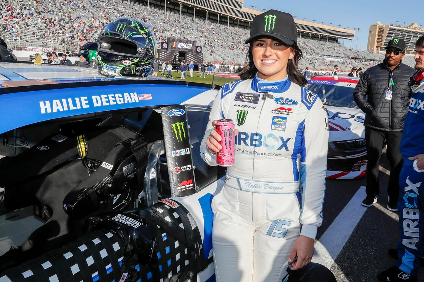 carbonated energy drink in standard recyclable aluminum can