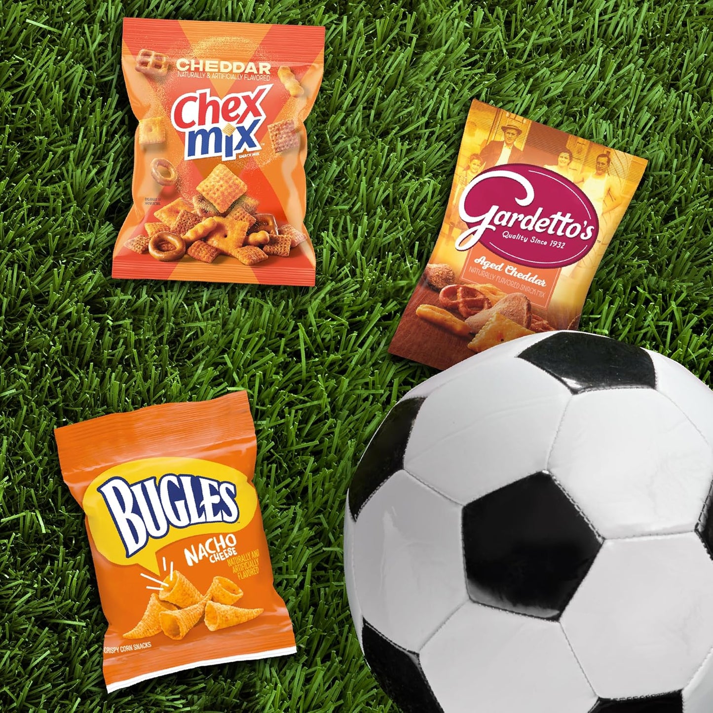 General Mills Cheesy Snack Variety Pack – School Lunch Box Pack for Kids, 20 Single-Serve Bags of Cheddar Chex Mix, Bugles & Gardetto's