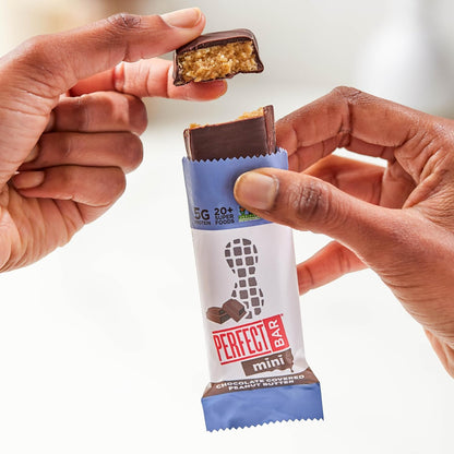150 calories per bar with no sugar alcohols, no artificial flavors, colors, or preservatives