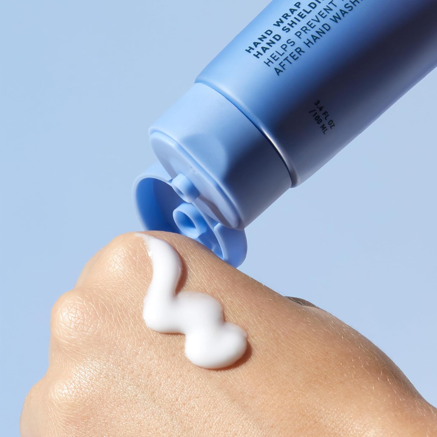 3.4oz tsa-compliant size for travel portability