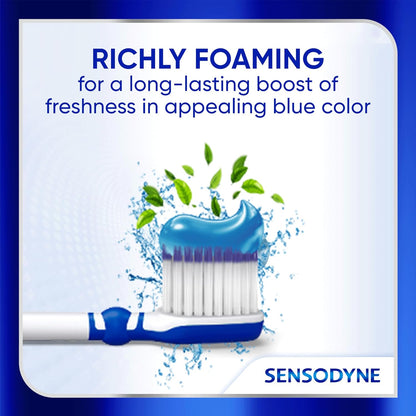 arctic mint blend of peppermint and spearmint for long-lasting fresh breath