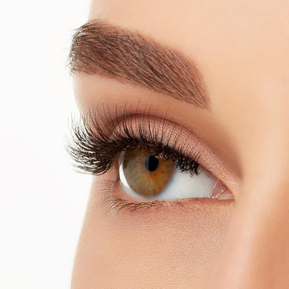 Ardell Naked 420 Lashes – High-End Reusable Lashes Crafted for the Beauty Connoisseur, Invisiband Finish