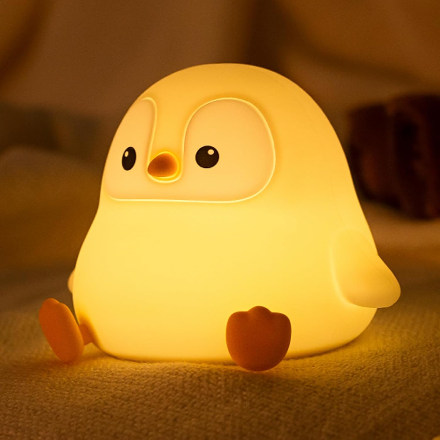 ATSUI Penguin Night Light – Cute Silicone Animal Lamp for Bedroom Decor, Warm Ambient Glow and Quirky Style