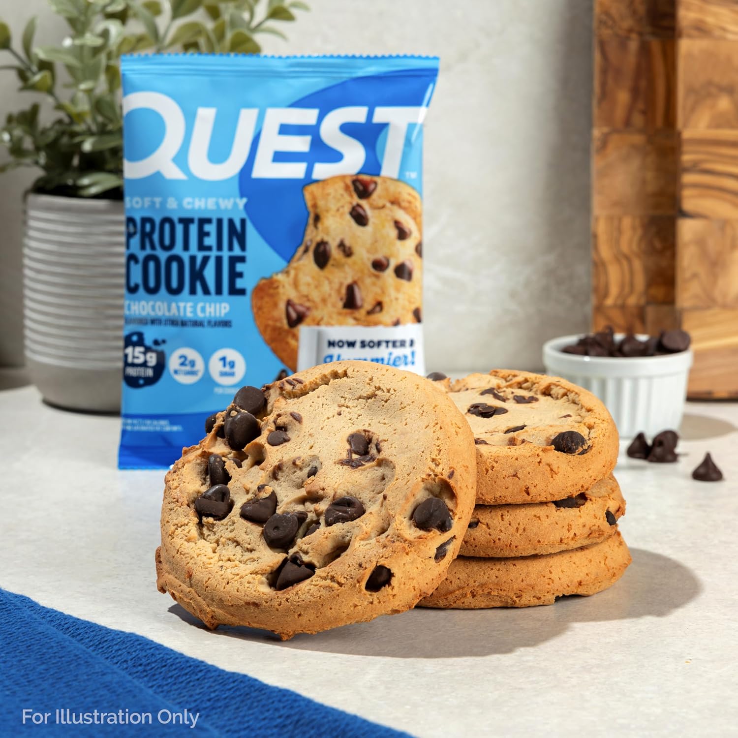 available in 7 flavor variants (chocolate chip, double chocolate chip, peanut butter, snickerdoodle, peanut butter chocolate chip, cinnamon brown butter seasonal, white chocolate macadamia nut)