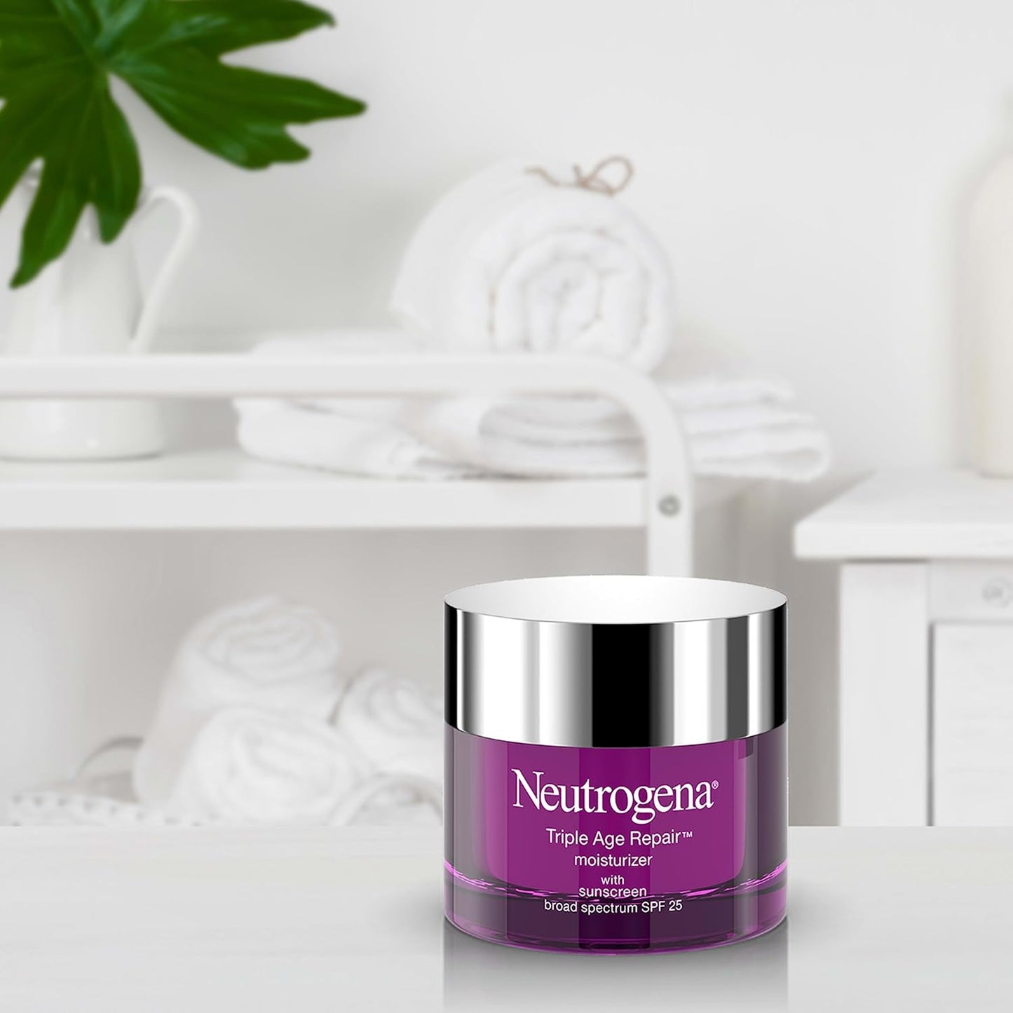 broad-spectrum spf 25 sun protection against uva/uvb aging rays