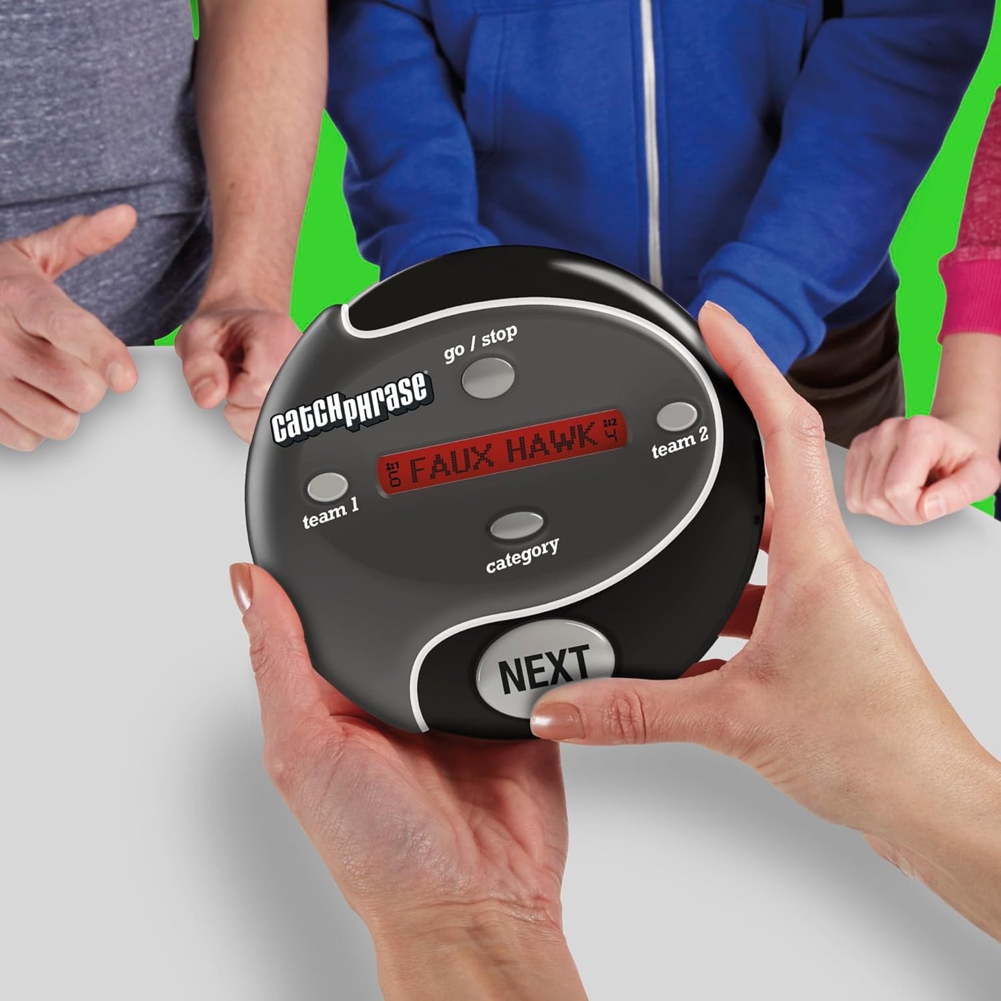 built-in countdown timer with audible buzzer that ends each round