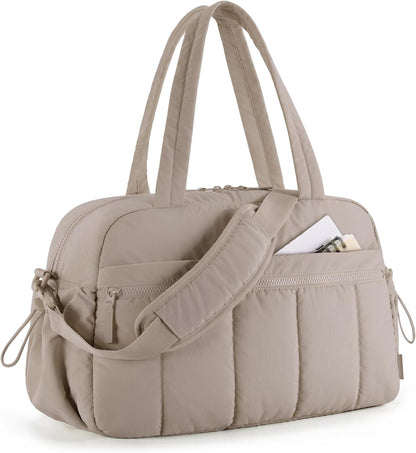 built-in wet pocket for separating damp or sweaty items