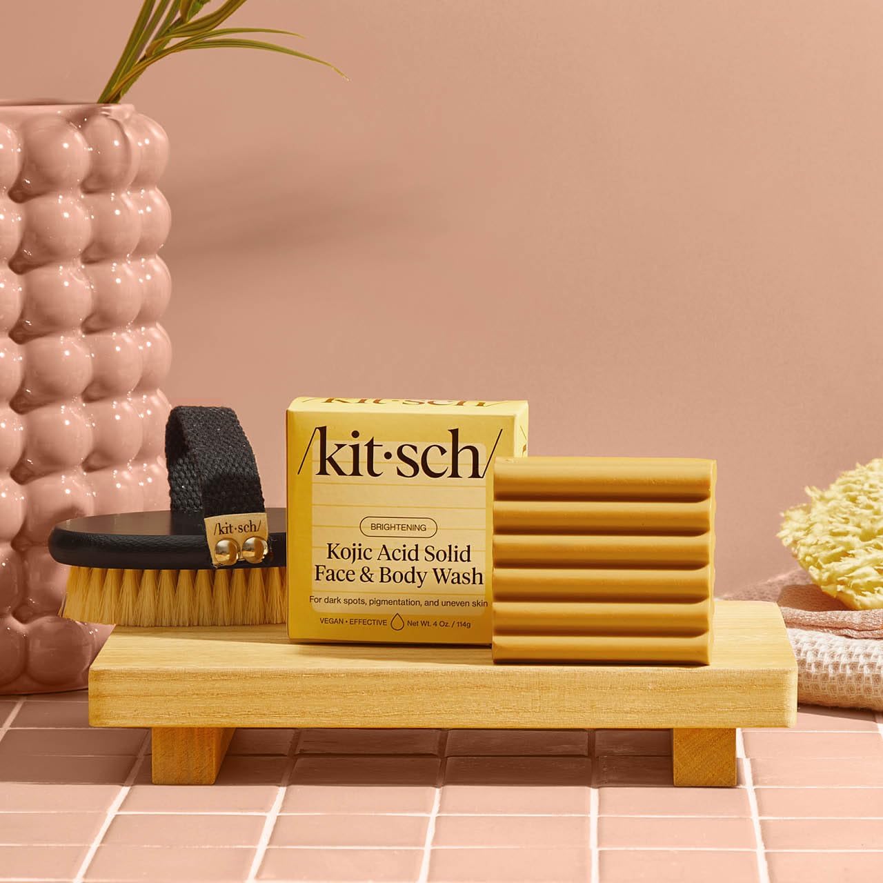 clean, vegan formula free of parabens, phthalates, silicones, and sulfates