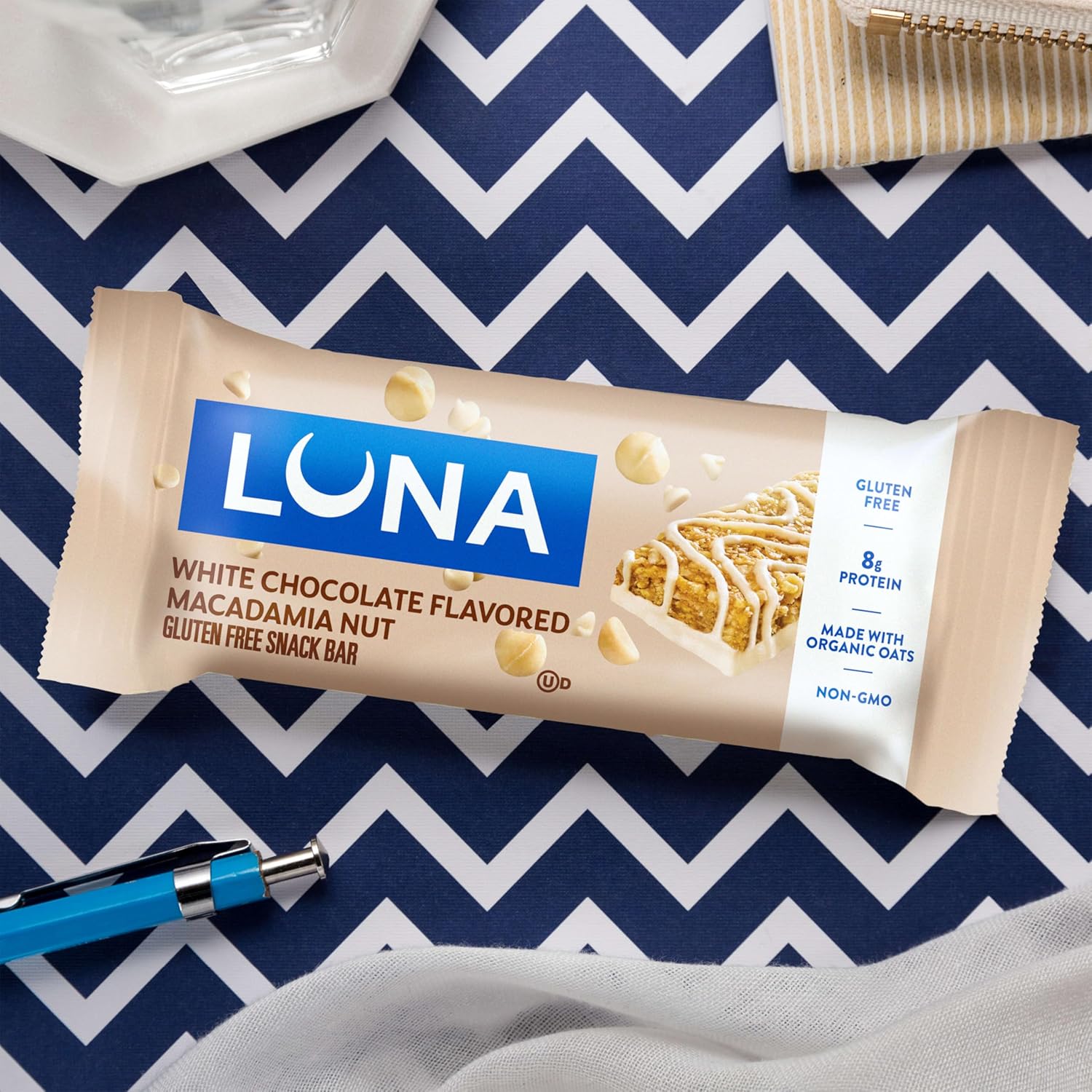 Clif Bar Luna White Chocolate Macadamia – Trail-Ready Energy Bar for Hiking Pack and Weekend Adventure Fuel