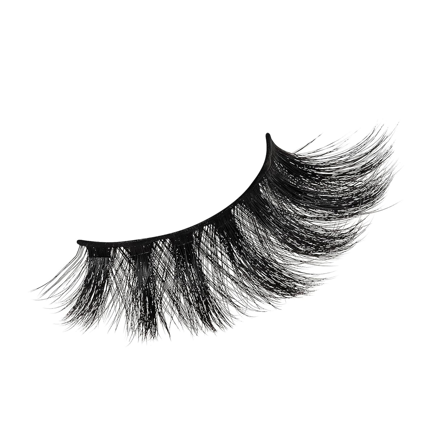 diffused matte black finish that blends with natural lashes