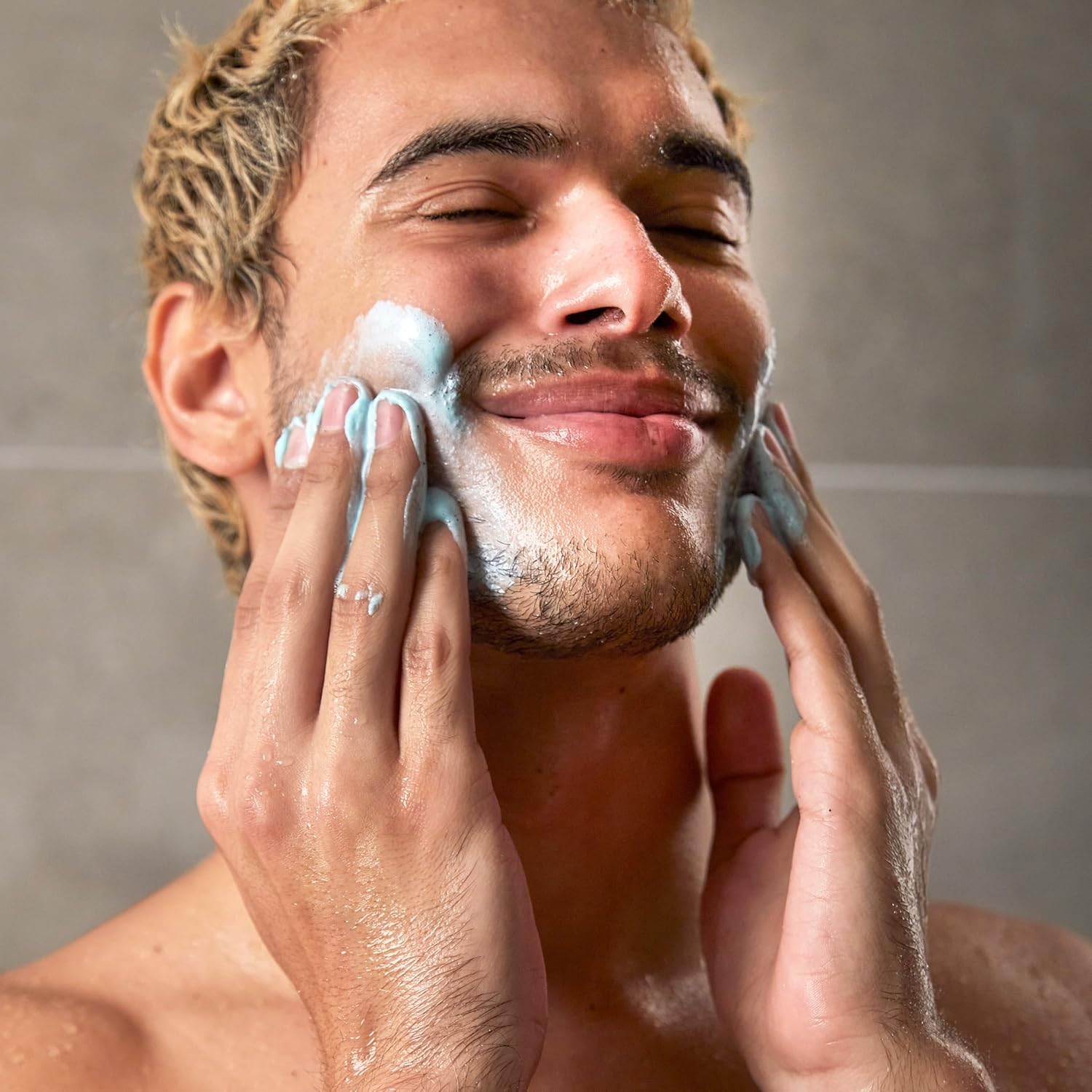 DOVE MEN + CARE Body and Face Scrub Eucalyptus — Spa-Like Shower Ritual Exfoliator for Mindful Nightly Routines