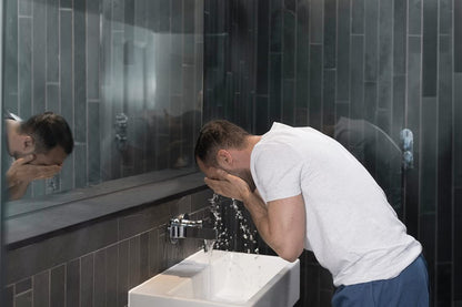 DOVE MEN + CARE Hydrate+ Face Wash – Daily Men's Skincare Ritual for a Calming Shower Reset