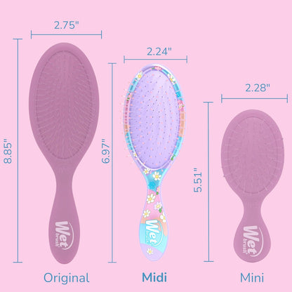 dual wet-or-dry functionality for bath time and morning touch-ups