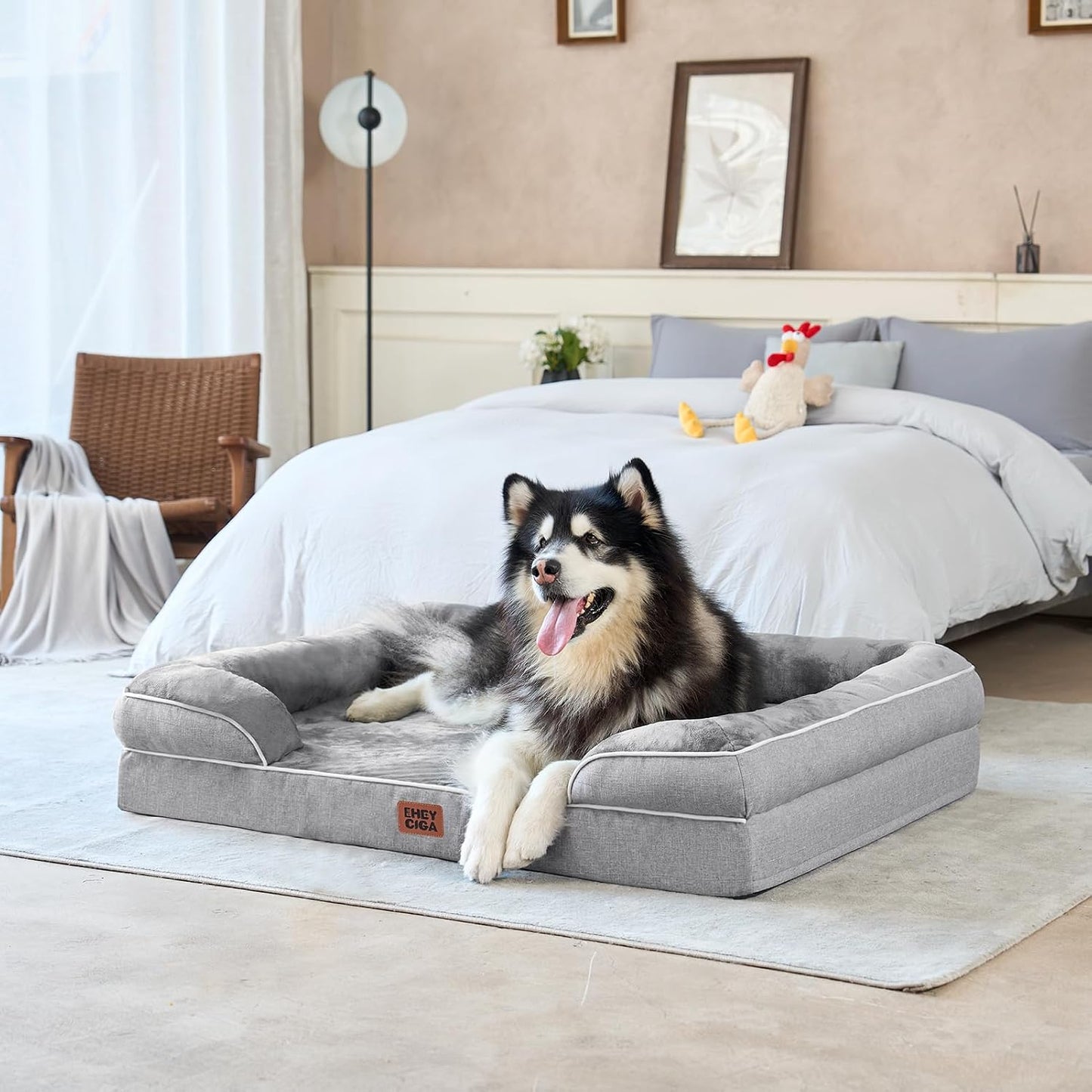 EHEYCIGA Orthopedic Dog Bed Gift – Thoughtful Present for Dog Parents of Senior Large Breeds, Grey Bolster