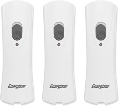 Energizer Weatheready Plug-in Flashlight – Practical Birthday Gift for Mom and Grandma, Bedroom Blackout Light with Auto-On Sensor