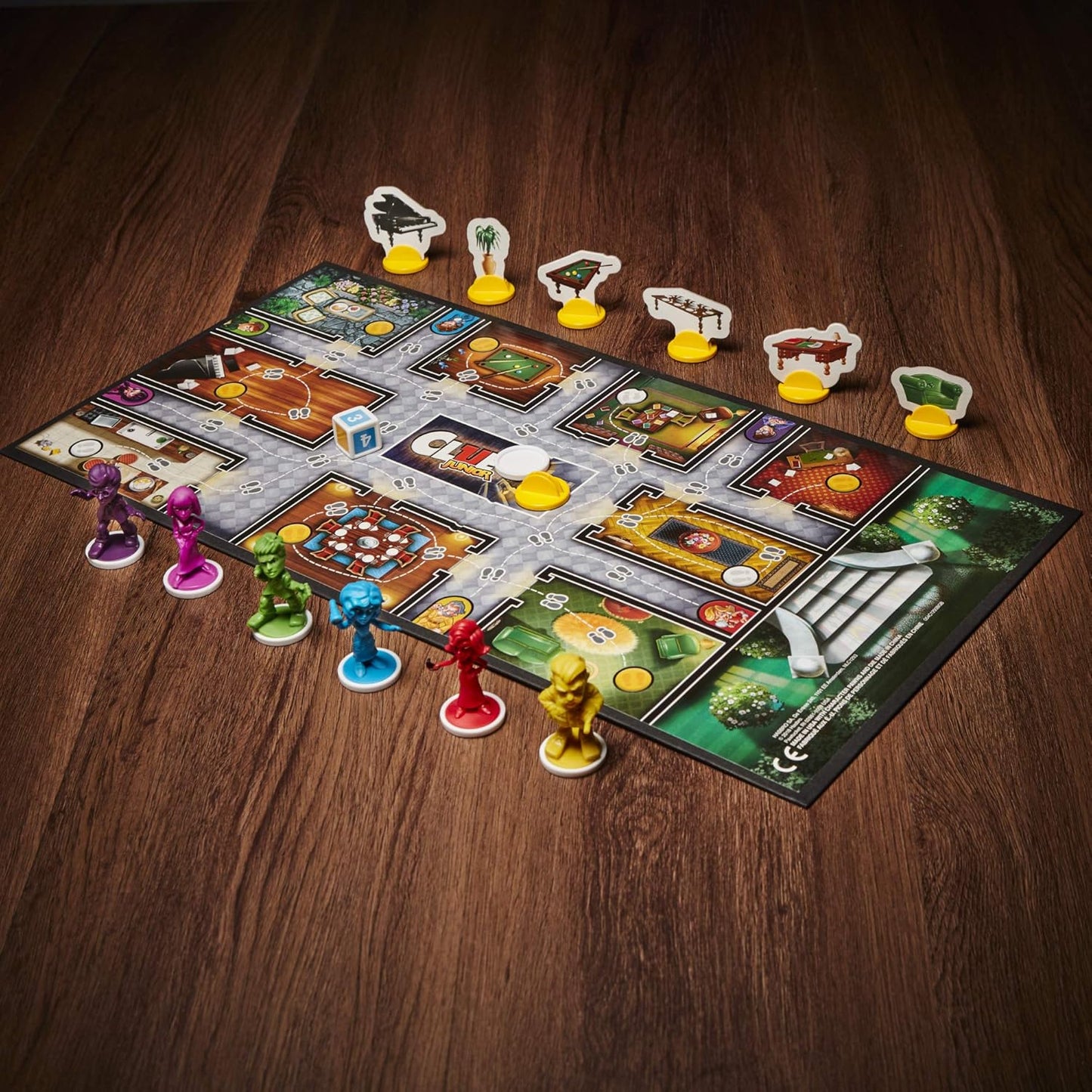 Hasbro Gaming Clue Junior Board Game – Safe Playroom Mystery Game for Kids Ages 5 and Up, 2-6 Players