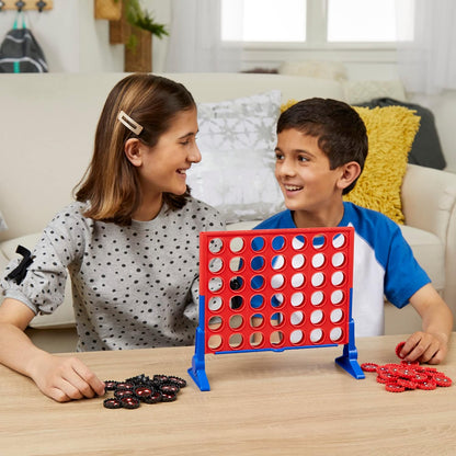 Hasbro Gaming Connect 4 Marvel Spider-Man Edition – Safe Family Board Game for Children, Two-Player Indoor Activity
