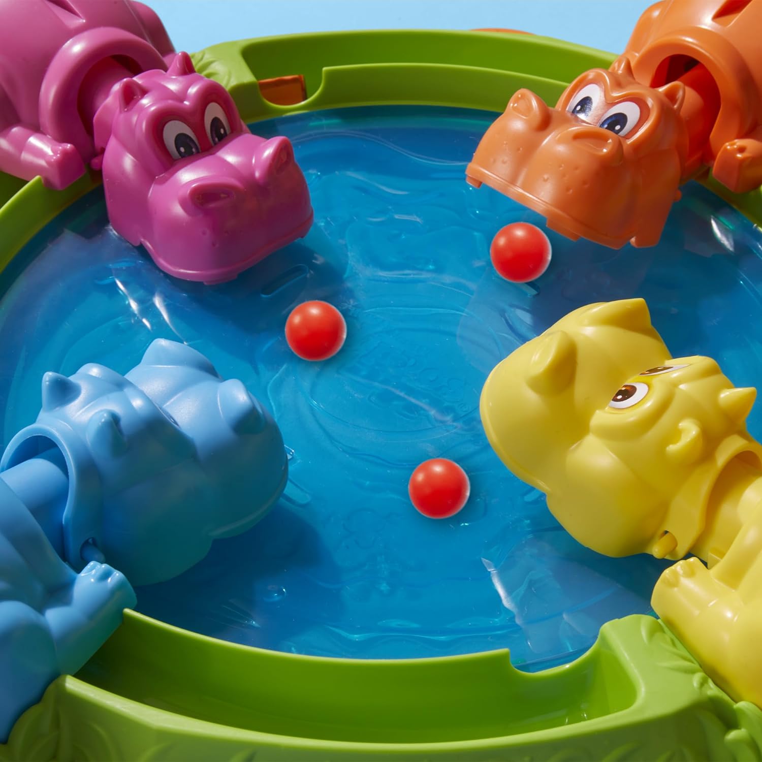 Hasbro Gaming Hungry Hungry Hippos Game – Nostalgic Birthday Gift for 4 Year Old Boy or Girl, Classic Marble Chomping Family Activity