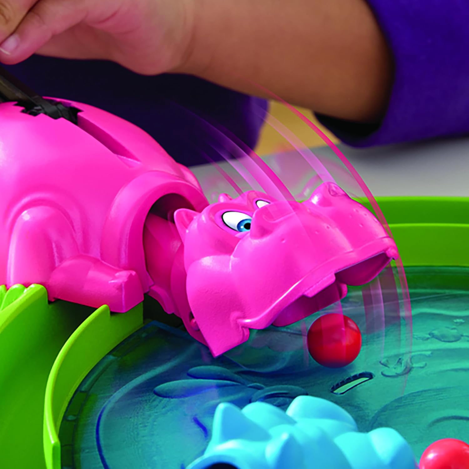 Hasbro Gaming Hungry Hungry Hippos Game – Nostalgic Birthday Gift for 4 Year Old Boy or Girl, Classic Marble Chomping Family Activity