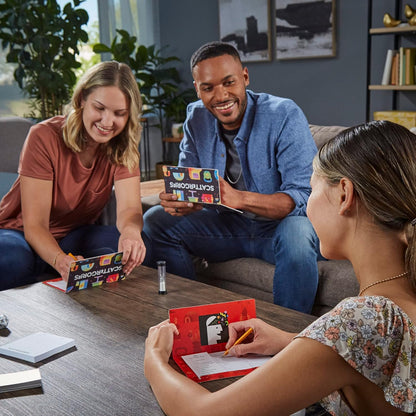 Hasbro Gaming Scattergories Classic Game – Family Game Night for Ages 13 and Up, Safe Screen-Free Activity for Living Room and Dining Table