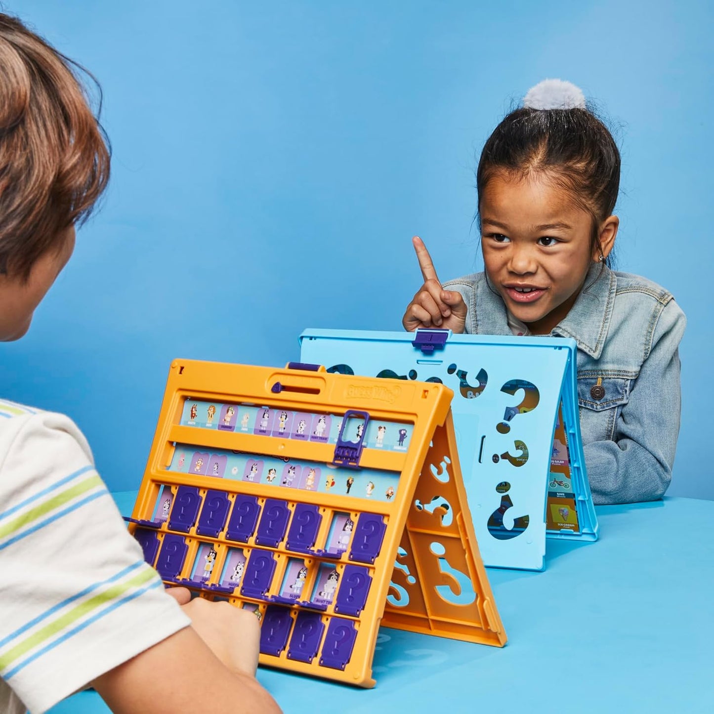 Hasbro Guess Who? Bluey Edition Board Game – Birthday Gift for Bluey-Obsessed Kids Ages 6+