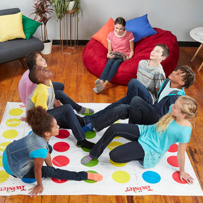 Hasbro Twister Ultimate – Oversized Indoor Play Mat for Kids' Playroom and Family Game Night, Ages 6+