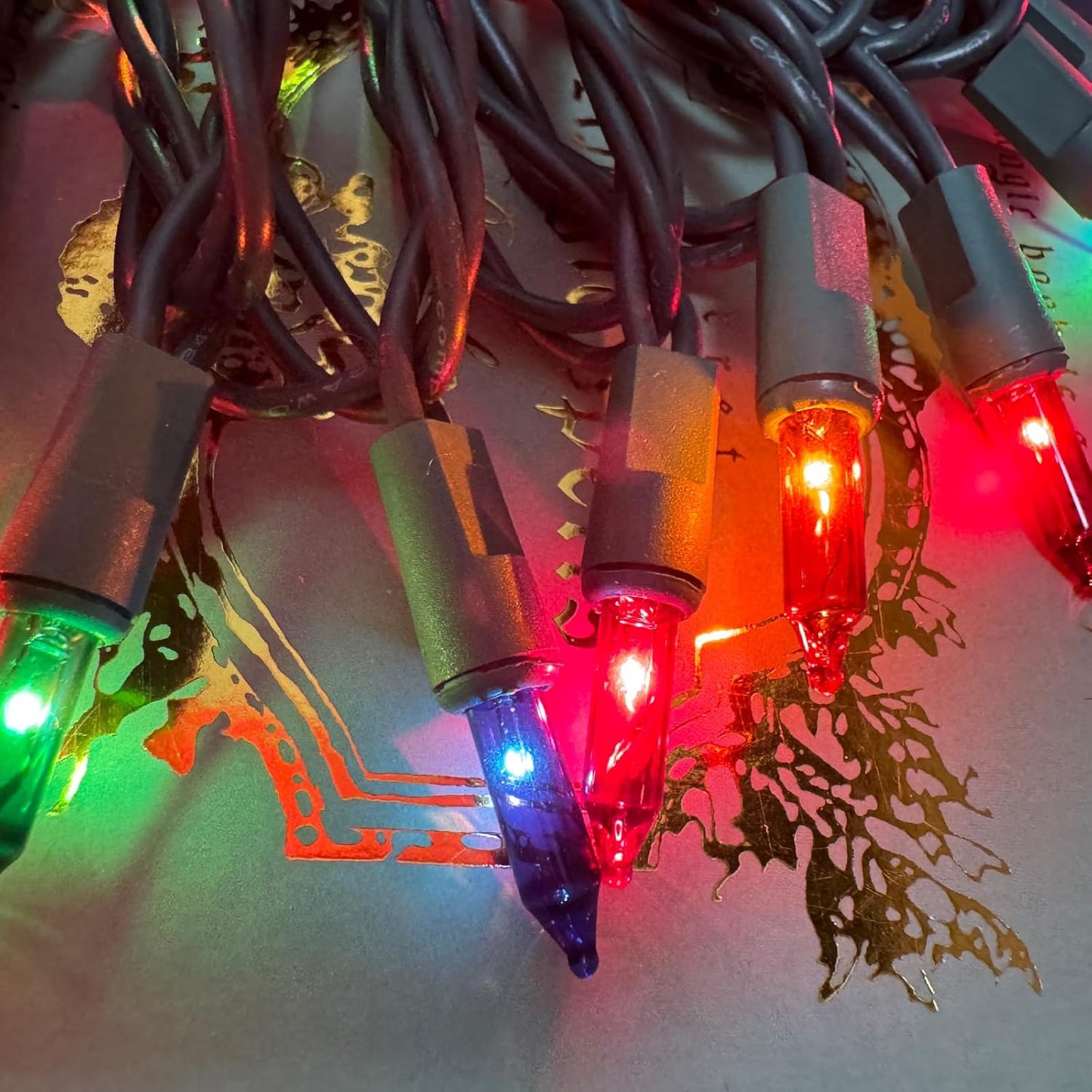 HISHINY Christmas String Lights for Holiday Gifting, 100 Count Multicolor Green Wire 21 ft, Thoughtful Housewarming Present for Her