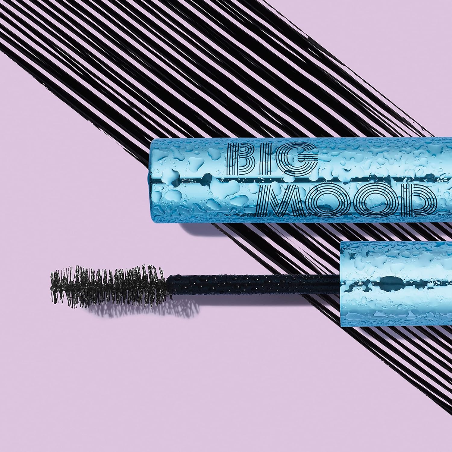 jojoba wax-infused base that locks in lash curl for extended wear