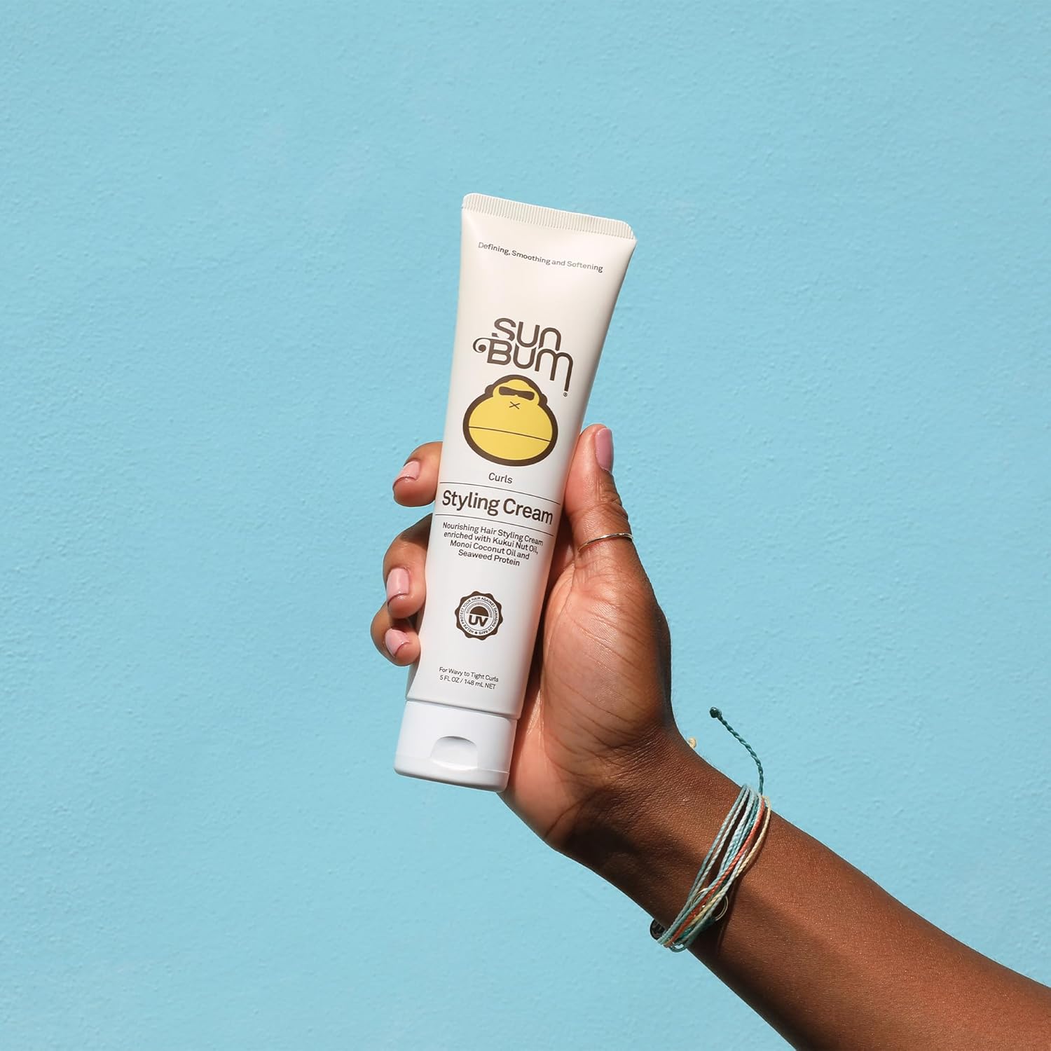 key ingredients: seaweed protein, kukui nut oil, and monoi coconut oil