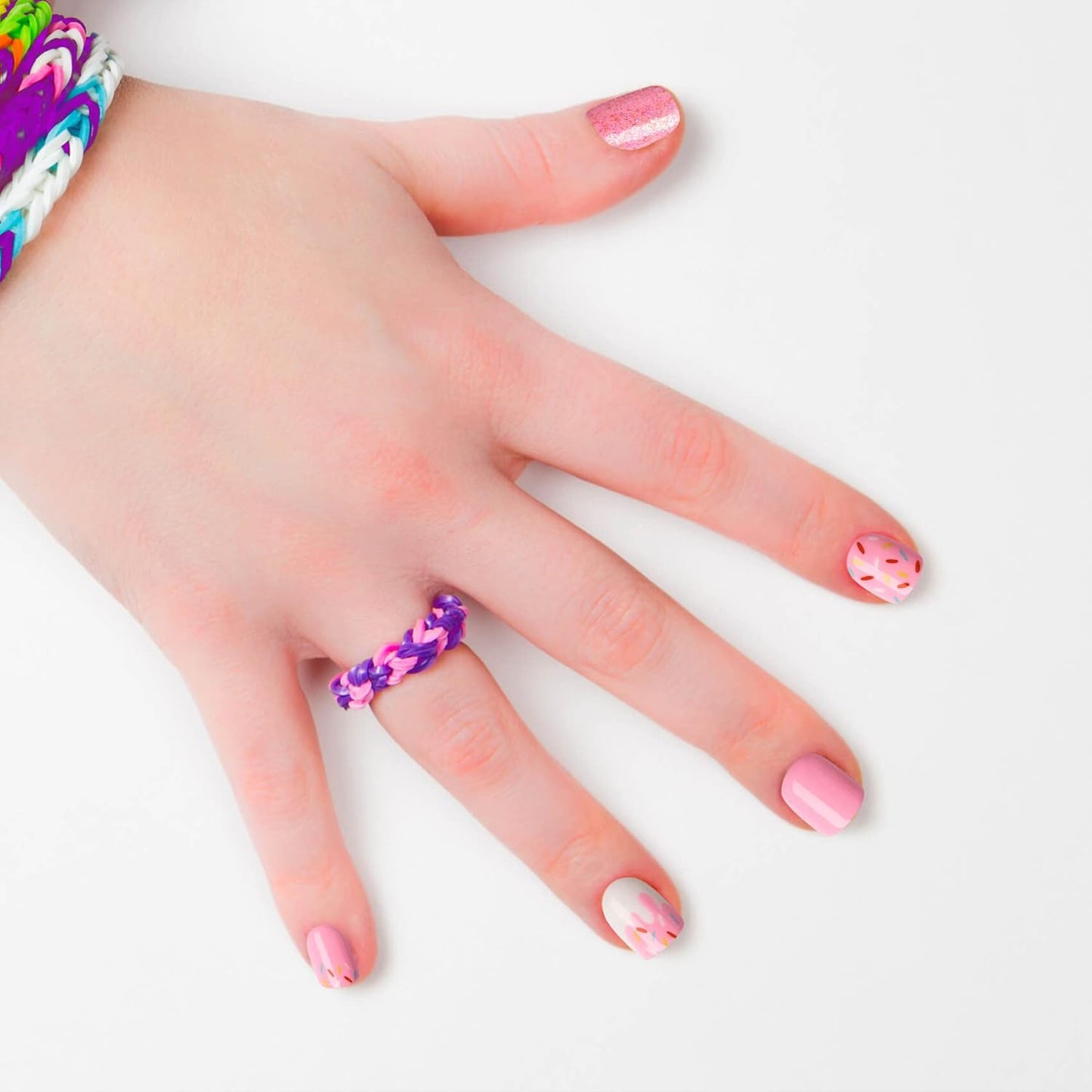 KISS imPRESS No Glue Press On Nails – Simple One Step Manicure for Effortless Everyday Glam
