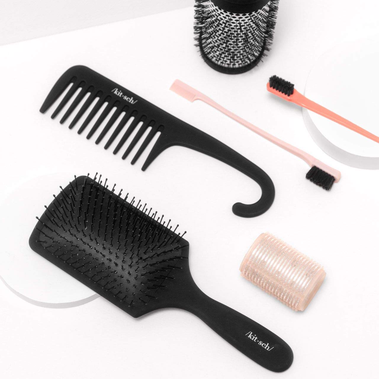 Kitsch Wide Tooth Detangler Comb – Clean-Lined Shower Accessory for Intentional Hair Care Routines
