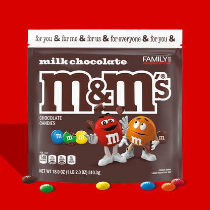 M&M'S Milk Chocolate Candy Gift Bag – 18 oz Family Size Resealable Chocolate for Birthday and Holiday Gifting