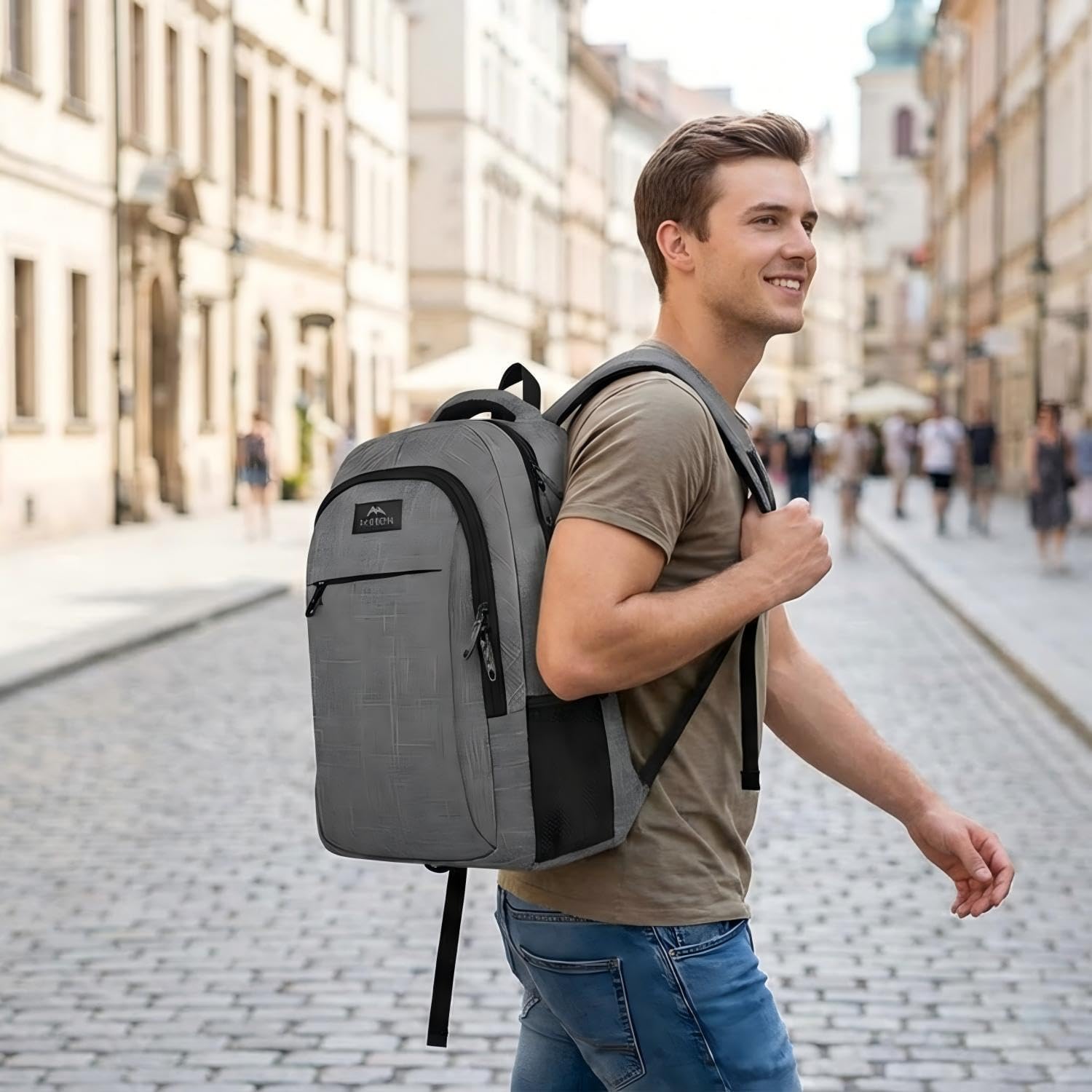 MATEIN Travel Laptop Backpack – Modern Minimalist Laptop Bag for Small Apartments and Streamlined Travel