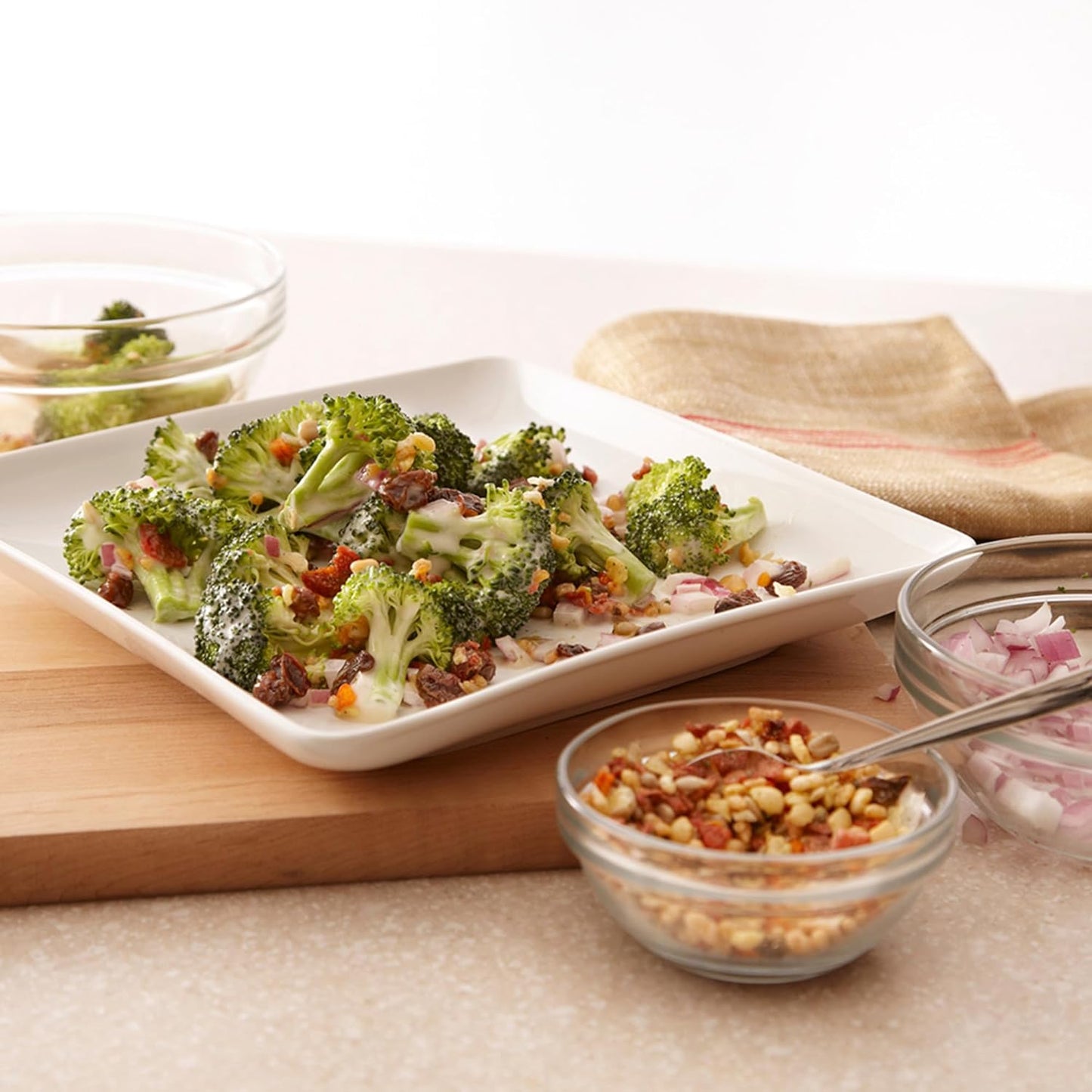 McCormick Salad Toppins Crunchy & Flavorful Single-Bottle Salad Solution, One Topper for Every Veggie Dish
