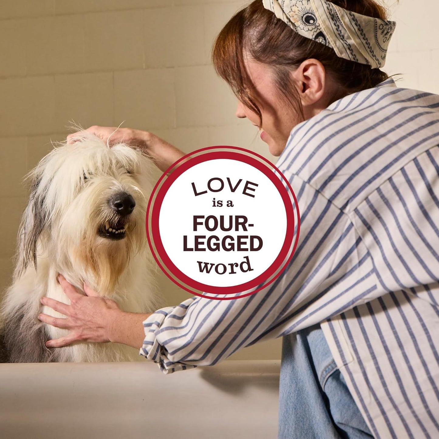 Mrs. Meyer's Clean Day 3-in-1 Dog Shampoo for a Calming At-Home Bath Ritual, White Peach & Sweet Chamomile