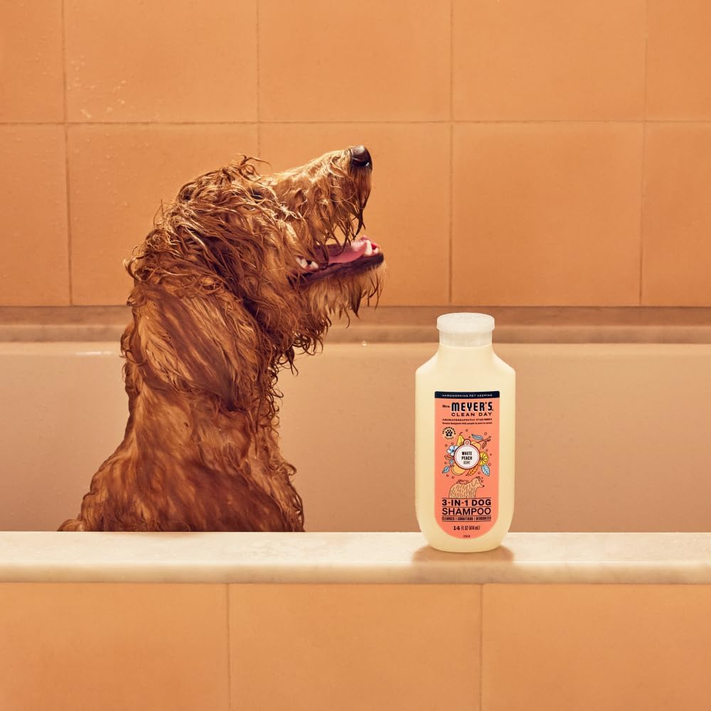 Mrs. Meyer's Clean Day 3-in-1 Dog Shampoo for a Calming At-Home Bath Ritual, White Peach & Sweet Chamomile