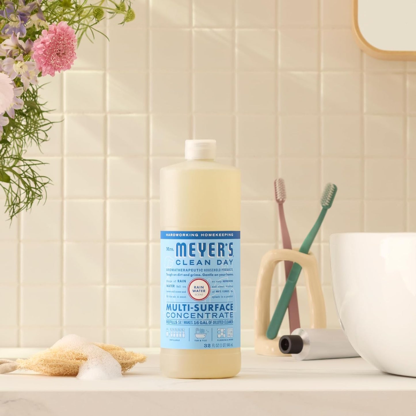 Mrs. Meyer's Clean Day Multi-Surface Concentrate – Thoughtful Housewarming Gift for New Homeowners, 32 fl oz