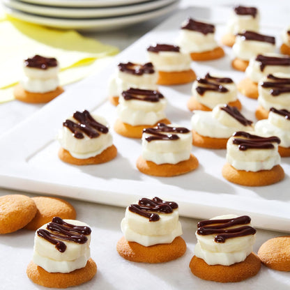 NILLA Wafers Cookies, Vanilla Wafers Snack for Kids Lunchboxes, Crunchy Vanilla Baking Wafers for After-School Treats