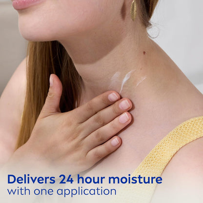 NIVEA Skin Firming Neck and Chest Cream – Evening Self-Care Ritual for Women 35+, Anti-Aging Treatment for Delicate Décolletage