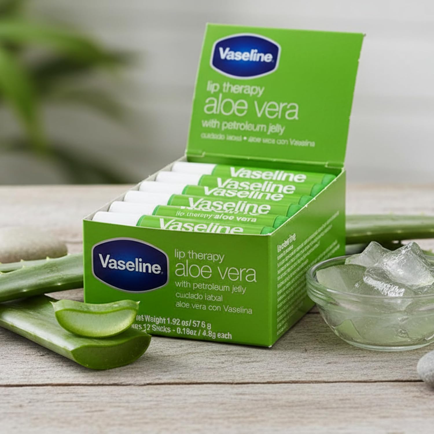 non-sticky, non-greasy formula that spreads easily on damaged lips