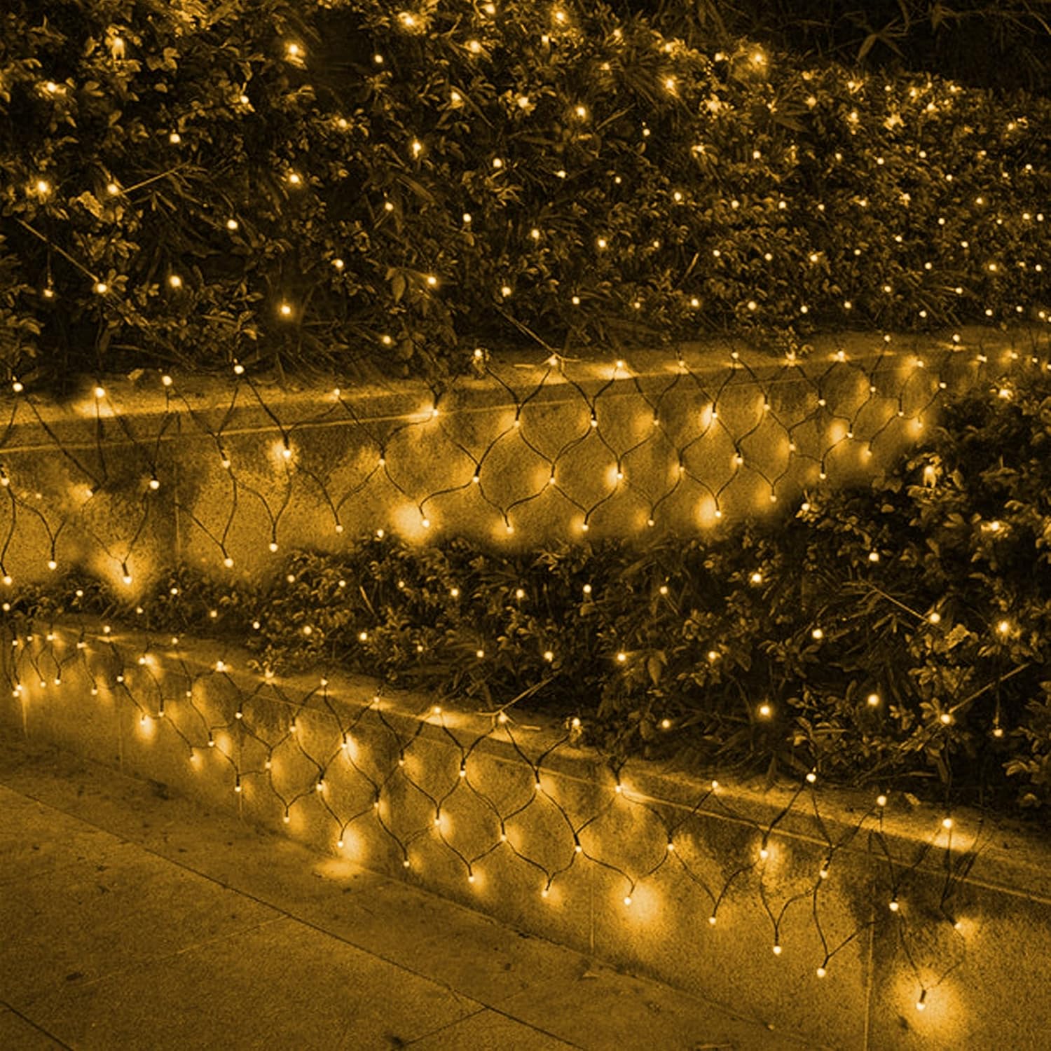 Ollny Outdoor Christmas Net Lights – Green Wire Holiday Mesh Lights 12ft x 5ft for Patio, Fence and Garden Bushes, 8 Mode Waterproof