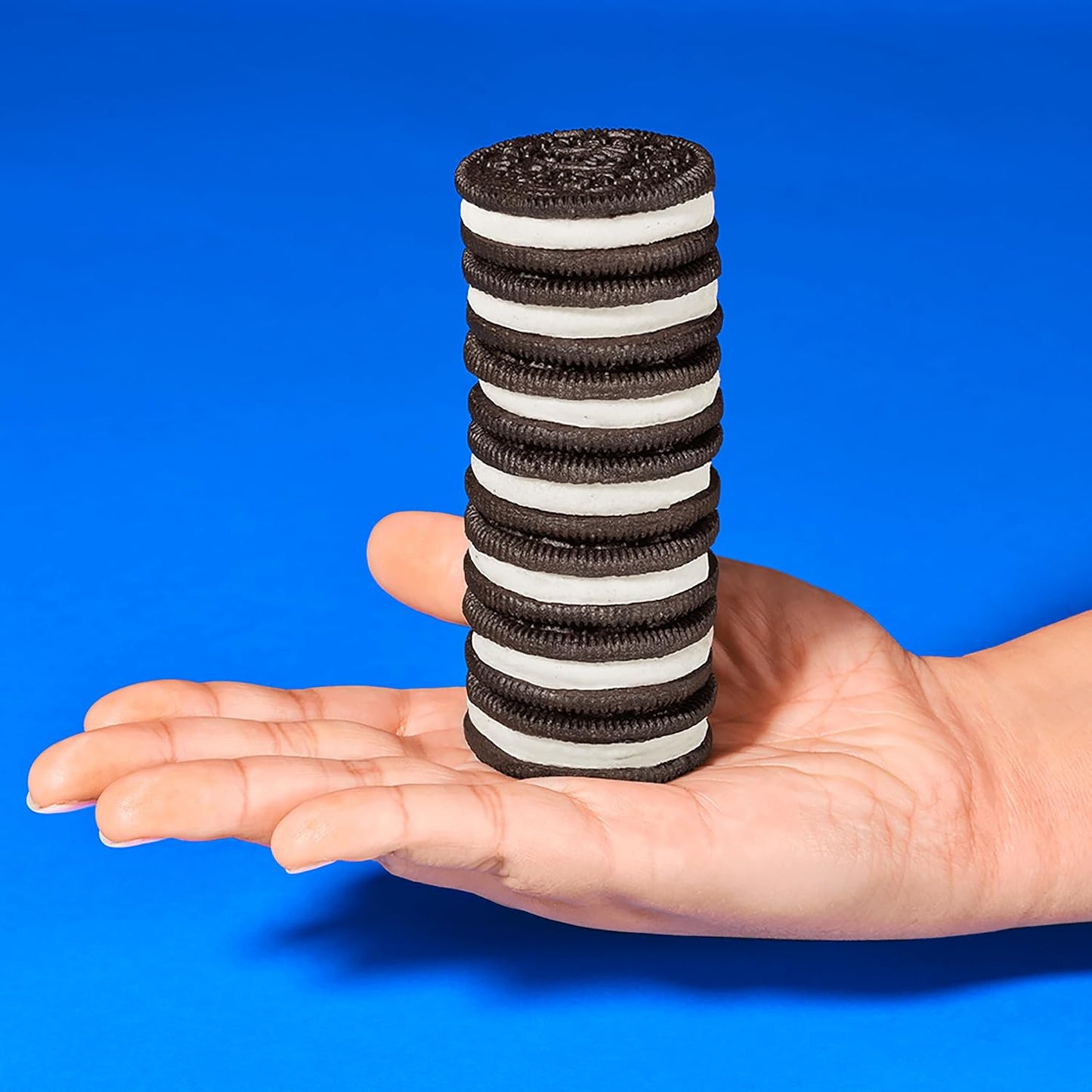OREO Mega Stuf Chocolate Sandwich Cookies, Party Size 25.35 oz – Road Trip and Travel Snack with Resealable Pack