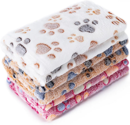 pack of 3 flannel blankets in three sizes: small 23x16", medium 30x20", large 41x31"