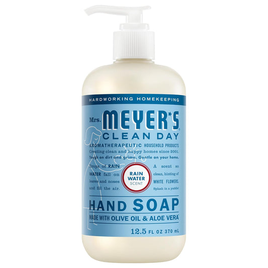 plant-derived formula with essential oils, aloe vera extract, and olive oil