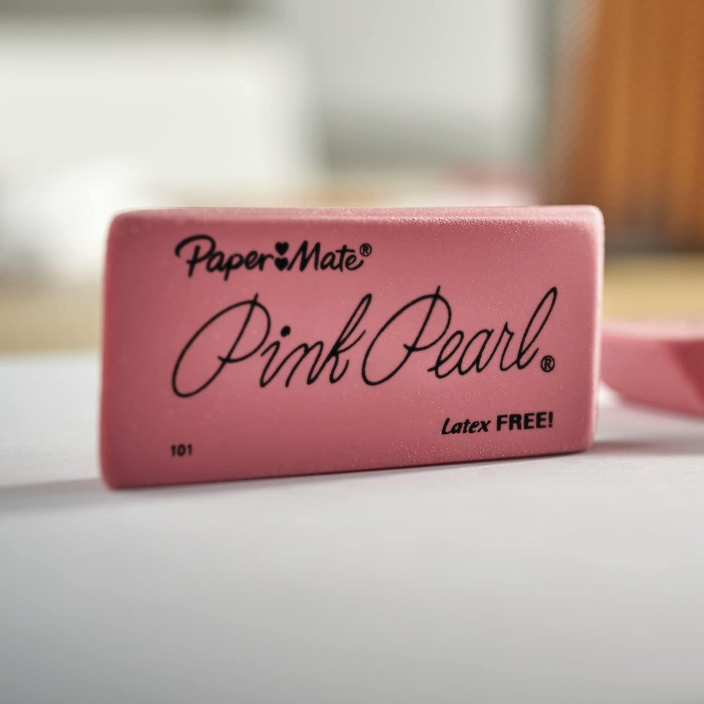 sharp corners for erasing fine details and small marks