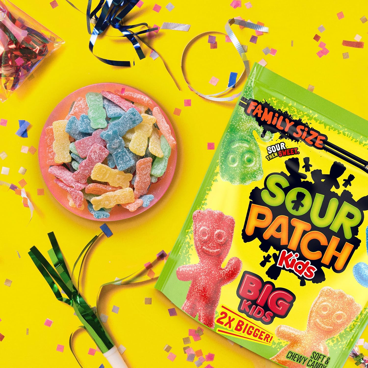 SOUR PATCH KIDS Big Kids Soft & Chewy Candy, Family Size Resealable Bulk Bag, 1.7 lb