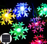 Brightever Solar Snowflake String Lights 20 Ft 30 LED – Clean White Glow for Uncluttered Spaces and Intentional Home Styling