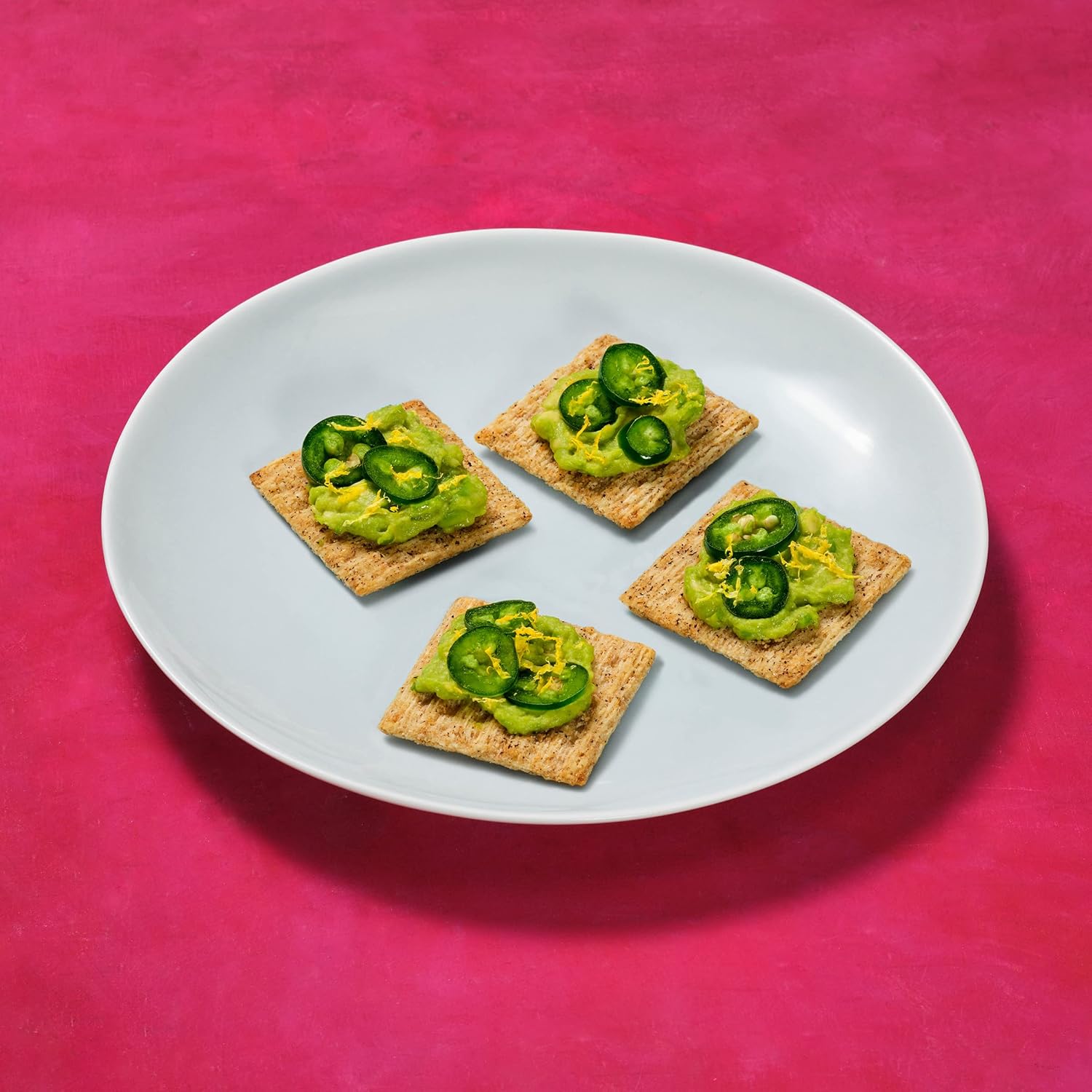 Triscuit Cracked Pepper & Olive Oil Crackers – Portable Snack for Picnics and Car Trips