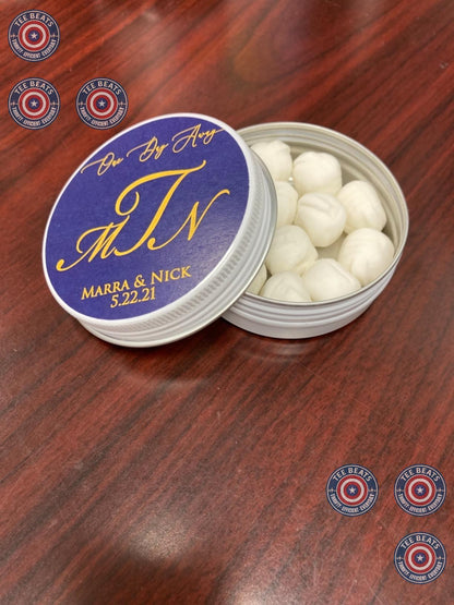 two color variants: classic white (100 count) and assorted