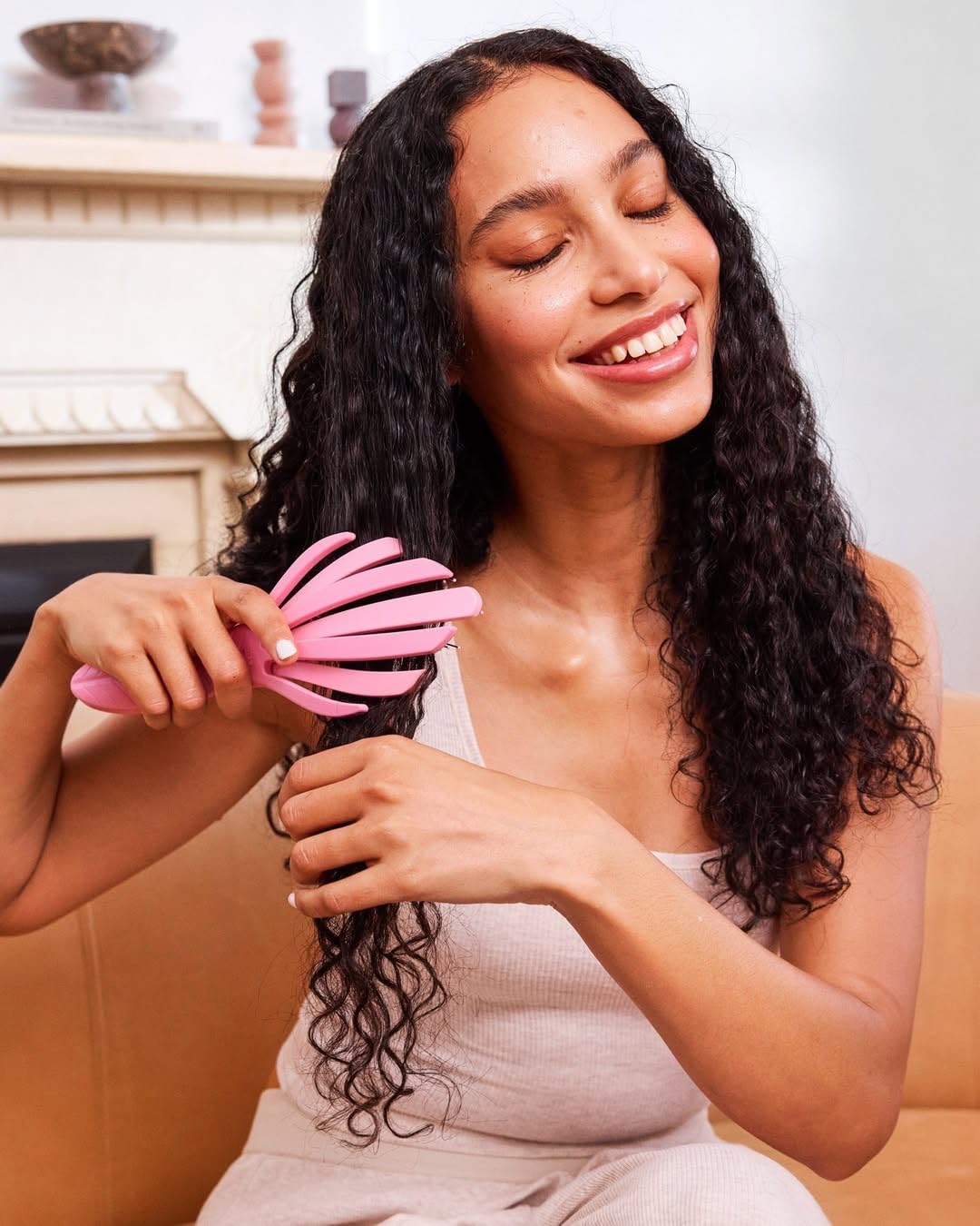 Wet Brush Go Green Curl Detangler – Self-Care Hair Tool for Curly Hair, Pain-Free Wet or Dry Brushing